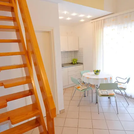 Juri - One Bedroom With Terrace Zeleni Appartamento *