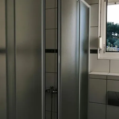 Juri - One Bedroom With Terrace Zeleni * Kali